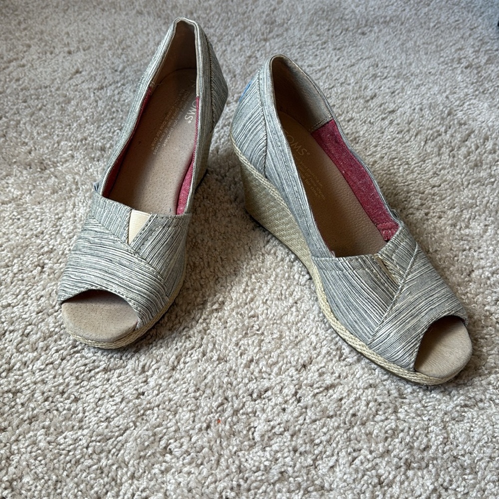 Toms Tan Wedge Espadrilles with Peep-Toe women’s size 7 - Picture 5 of 7